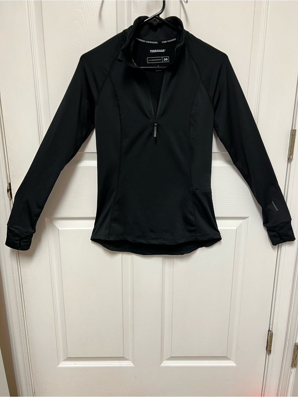 Terramar Sports Black Women's Long-Sleeve Quarter Zip Active Top